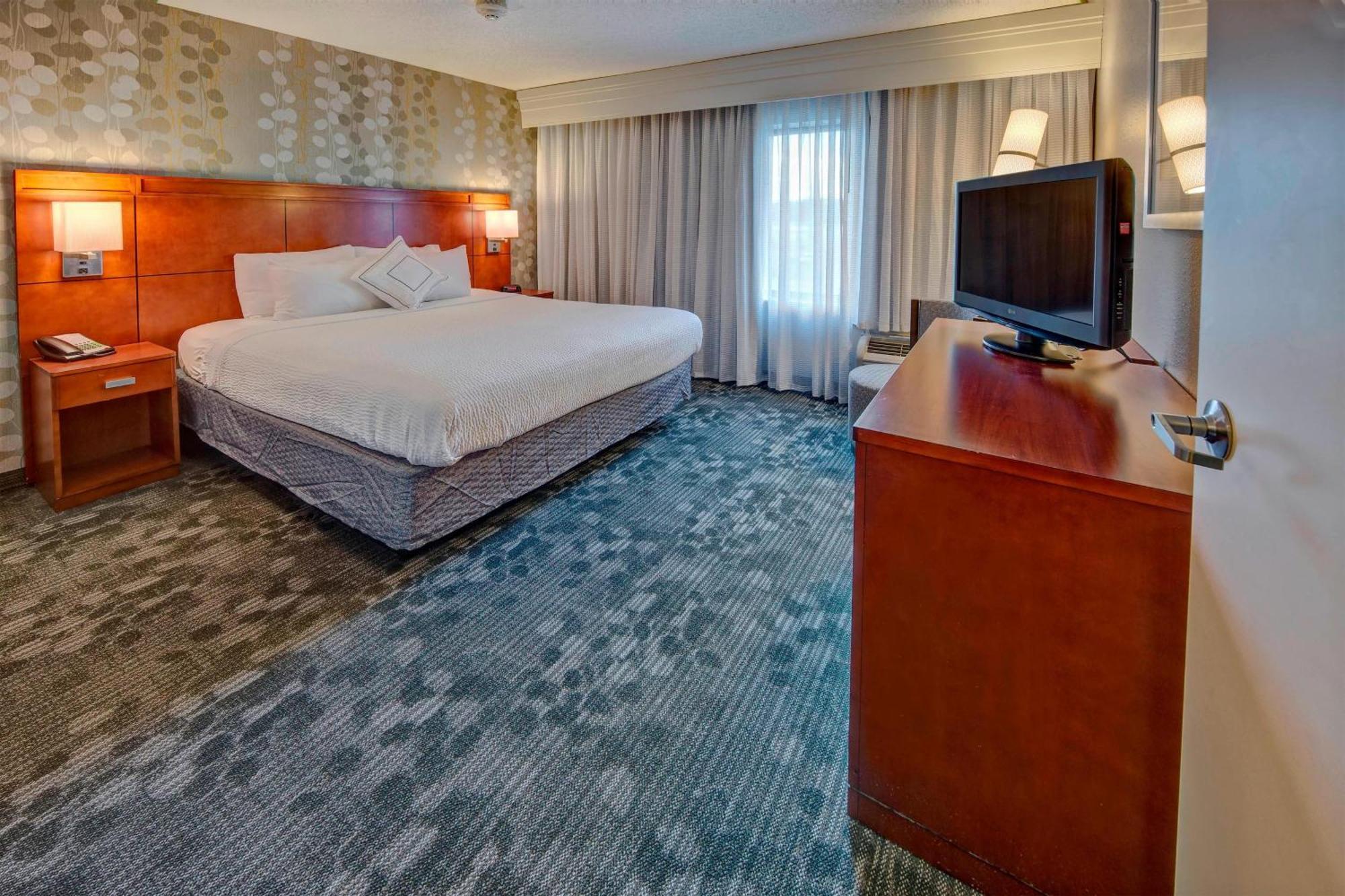 Courtyard By Marriott Alexandria Ξενοδοχείο Εξωτερικό φωτογραφία