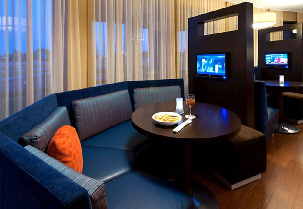 Courtyard By Marriott Alexandria Ξενοδοχείο Δωμάτιο φωτογραφία