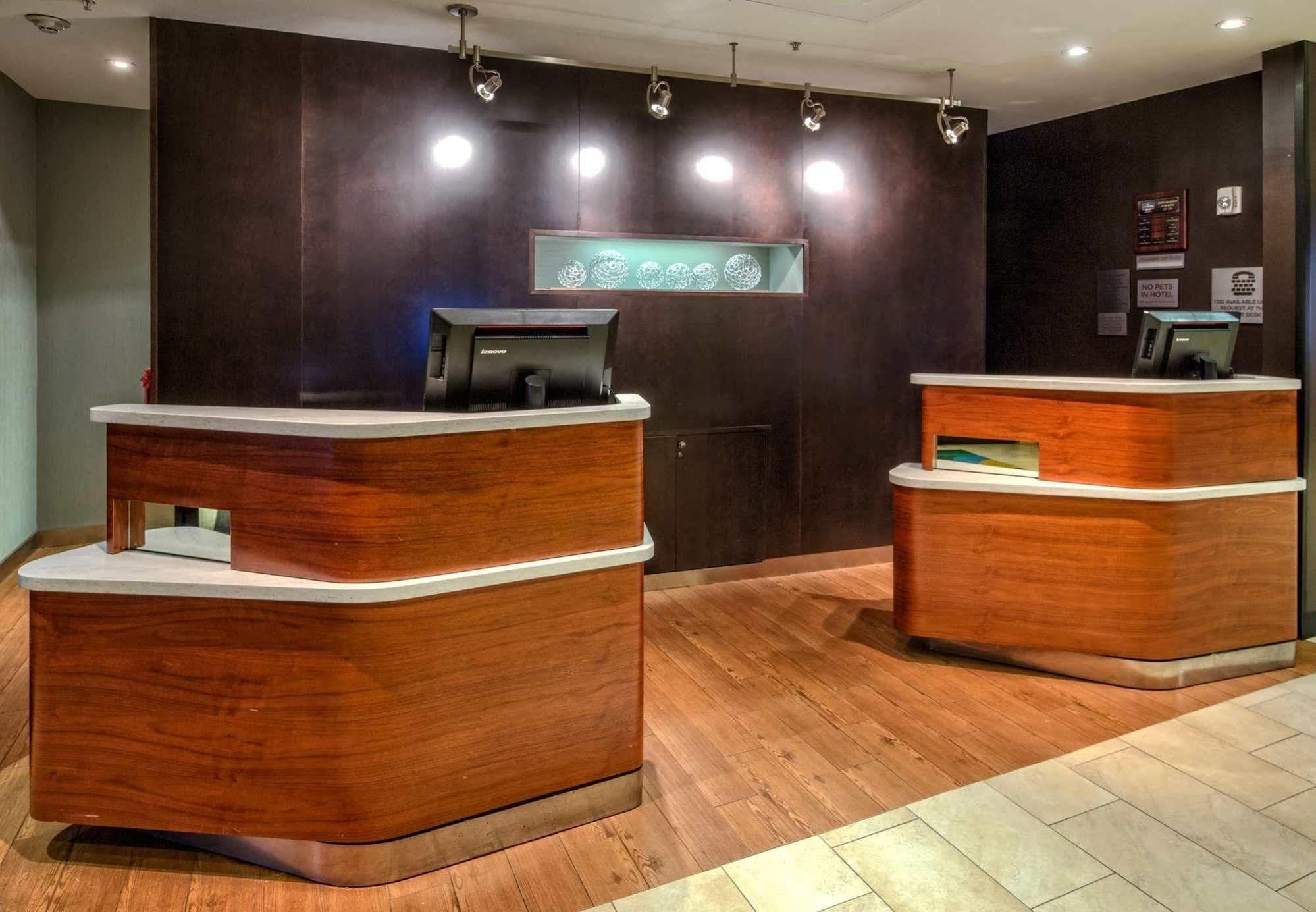 Courtyard By Marriott Alexandria Ξενοδοχείο Εξωτερικό φωτογραφία